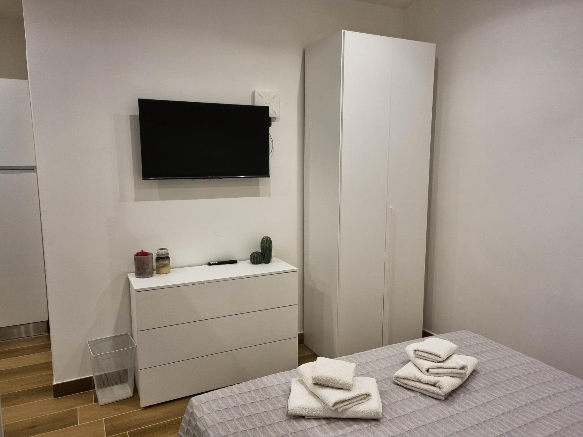 Home In Помпей Екстериор снимка